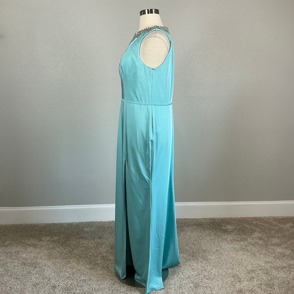 Mac Duggal 26516 Blue Evening Gown Crystal Beaded Neckline Column Dress Size 16 - Picture 6 of 12